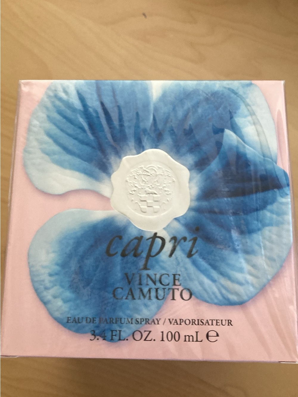 Vince Camuto Capri Eau de Parfum – Pink & Blue Floral Box
